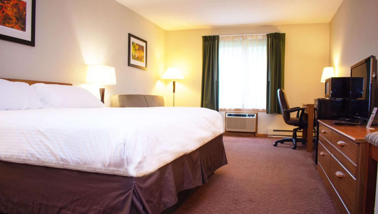 Magnuson Hotel Country Inn Ishpeming Esterno foto
